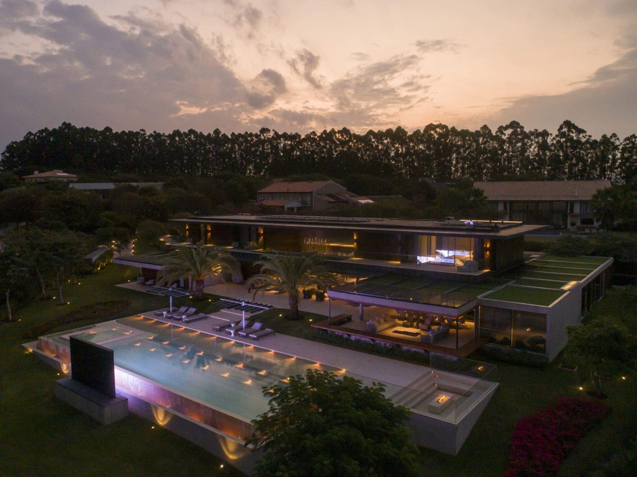 Casa Serena / Felipe Caboclo Arquitetura