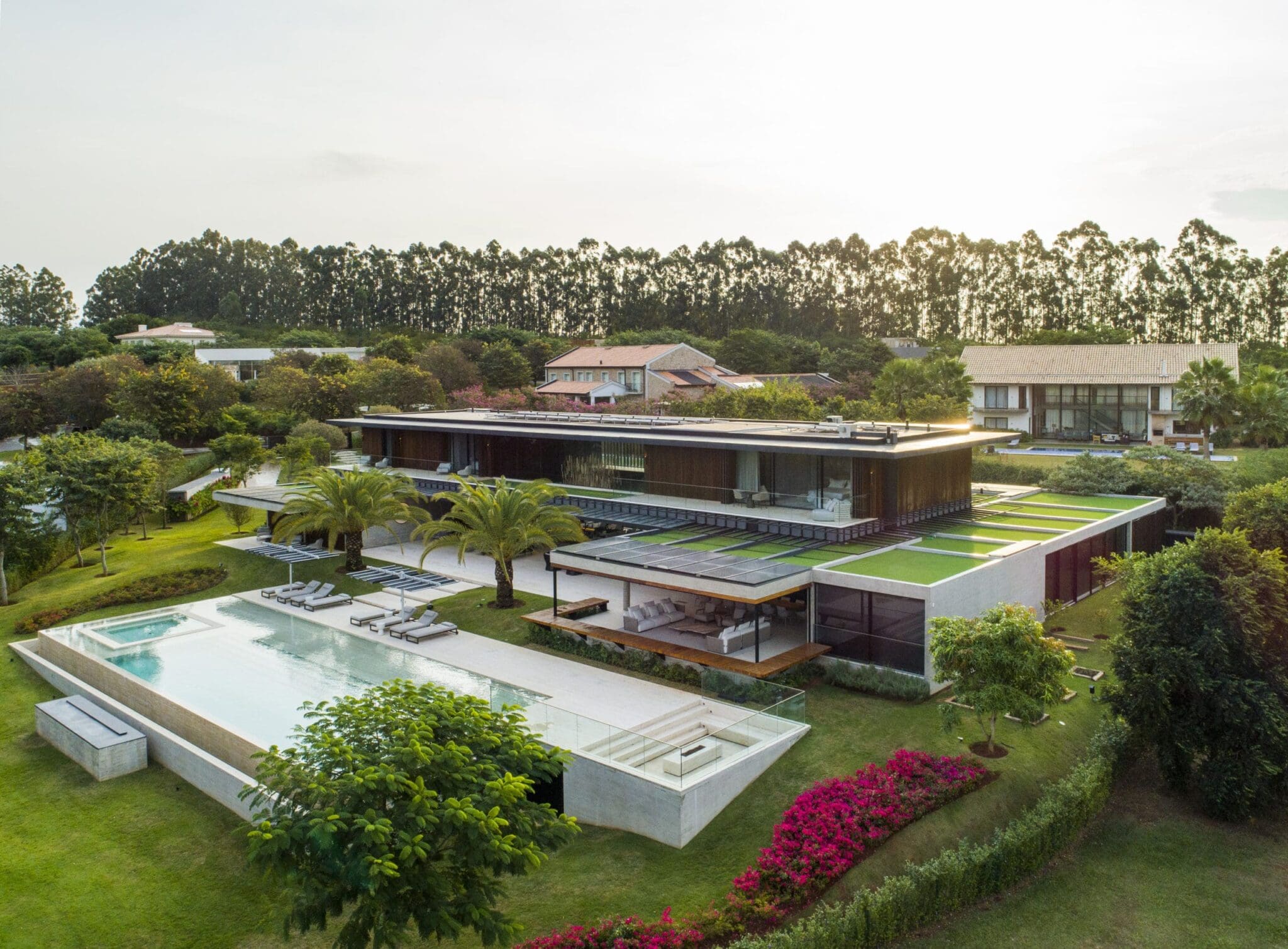 Casa Serena / Felipe Caboclo Arquitetura